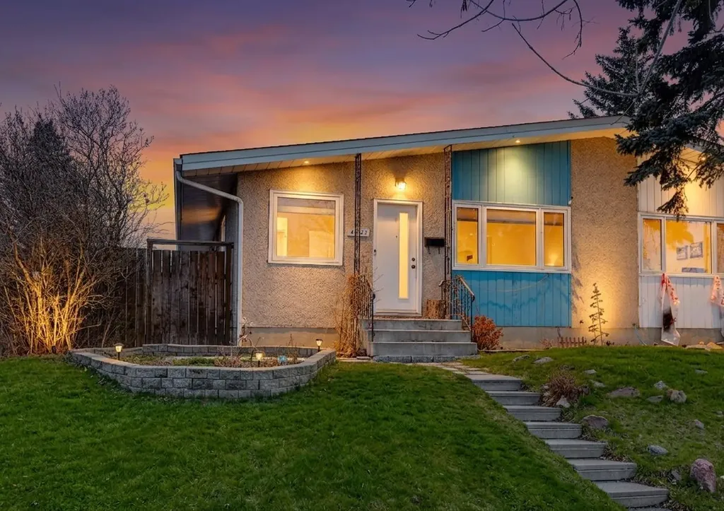 4721 Edmonton Trail NE Calgary AB T2E 3V7