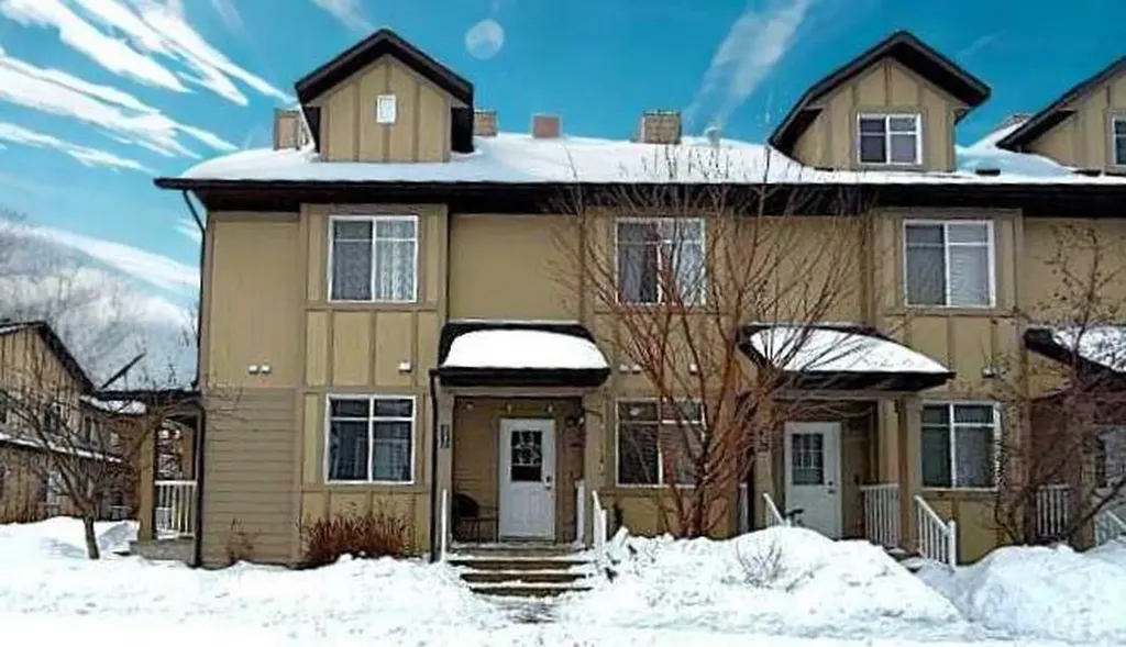 137 Fontaine Crescent Fort Mcmurray AB T9H 0C3