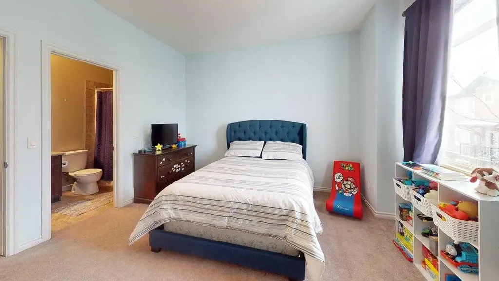 137 Fontaine Crescent Fort Mcmurray AB T9H 0C3