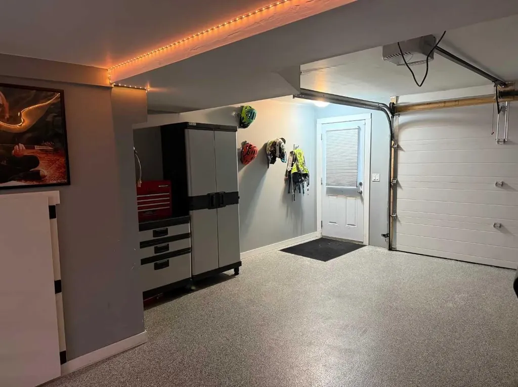 137 Fontaine Crescent Fort Mcmurray AB T9H 0C3