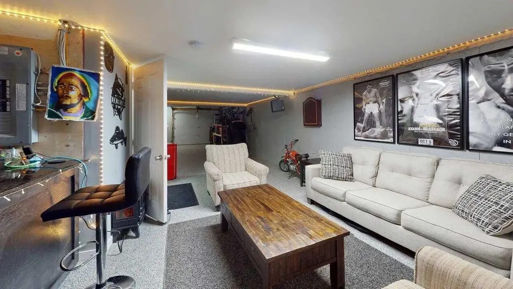 137 Fontaine Crescent Fort Mcmurray AB T9H 0C3