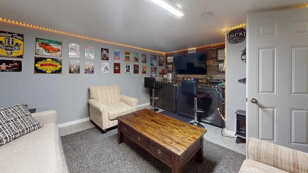 137 Fontaine Crescent Fort Mcmurray AB T9H 0C3