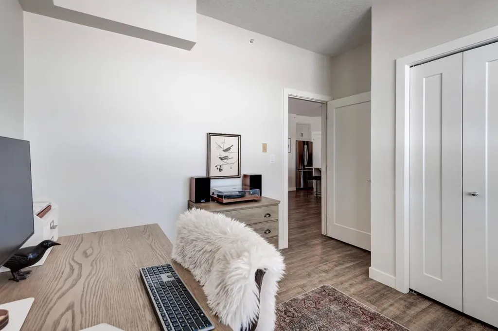 10 Walgrove Walk SE Calgary AB T2X 4E3
