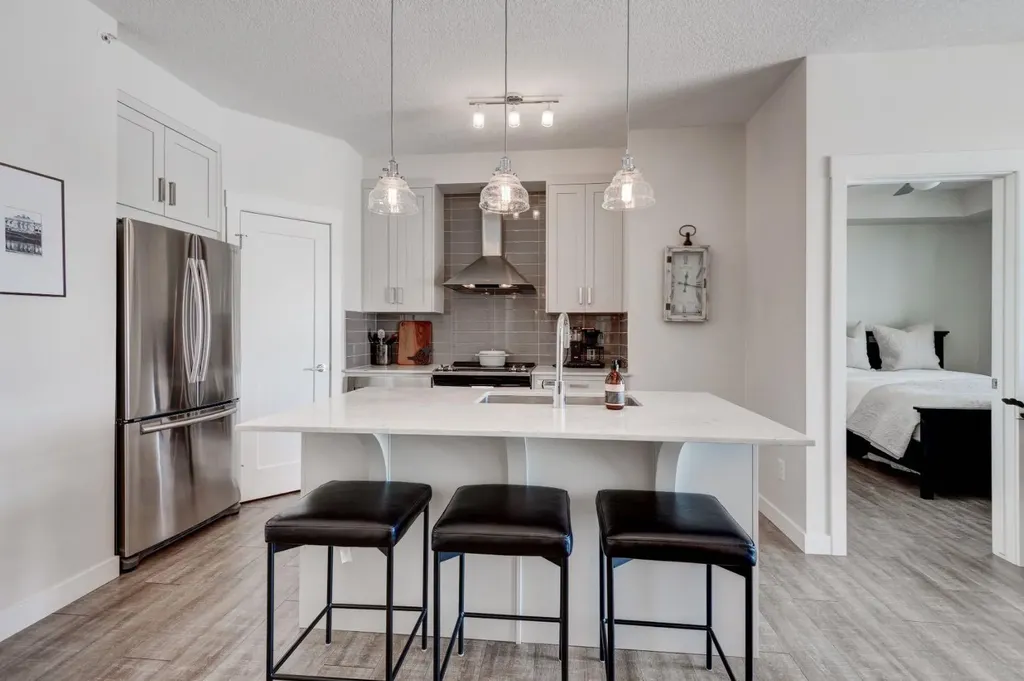 10 Walgrove Walk SE Calgary AB T2X 4E3