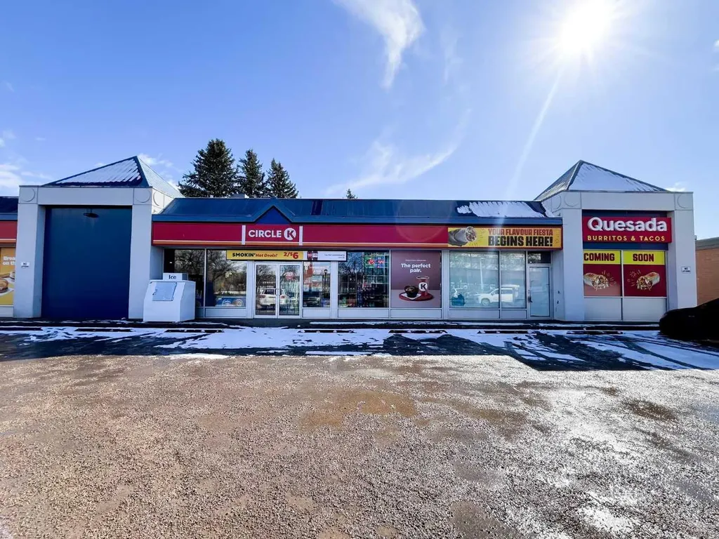 102 6 Avenue SE Medicine Hat AB T1A 2S2