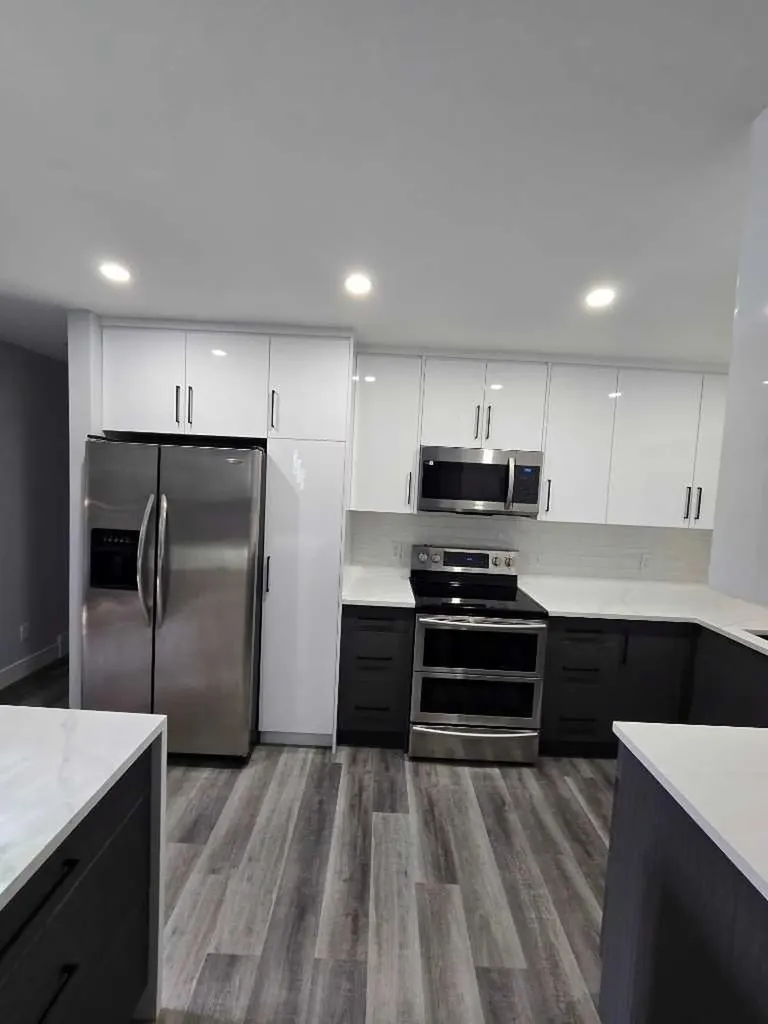 327 Rundleview Drive NE Calgary AB T1Y 1H9
