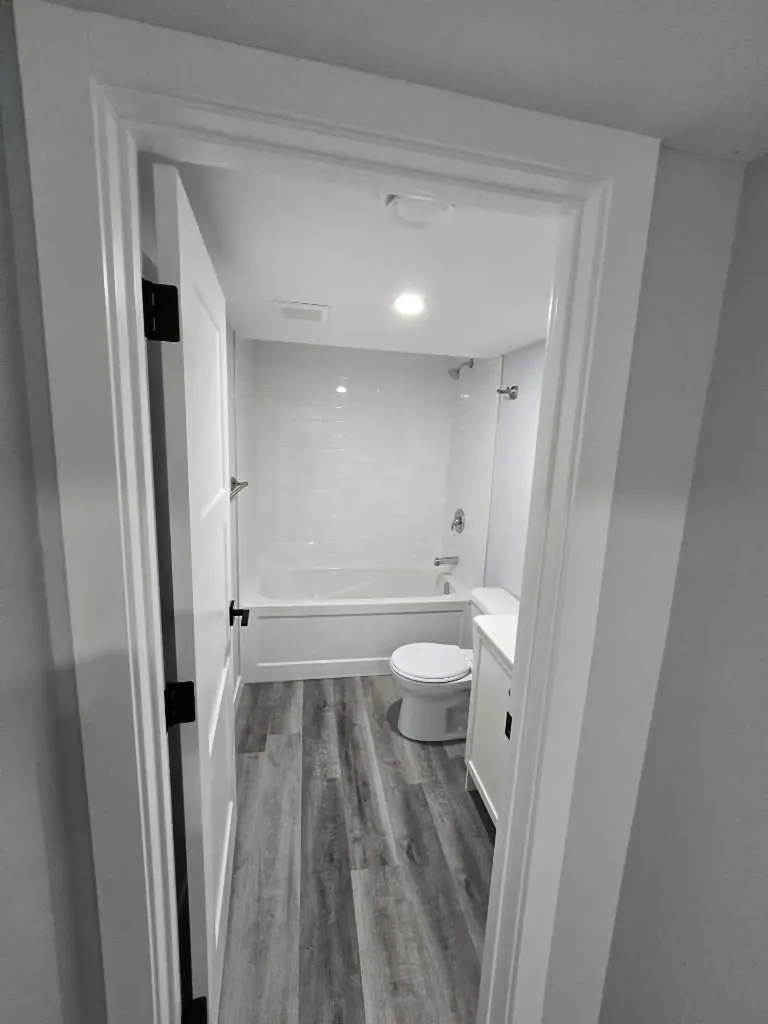 327 Rundleview Drive NE Calgary AB T1Y 1H9