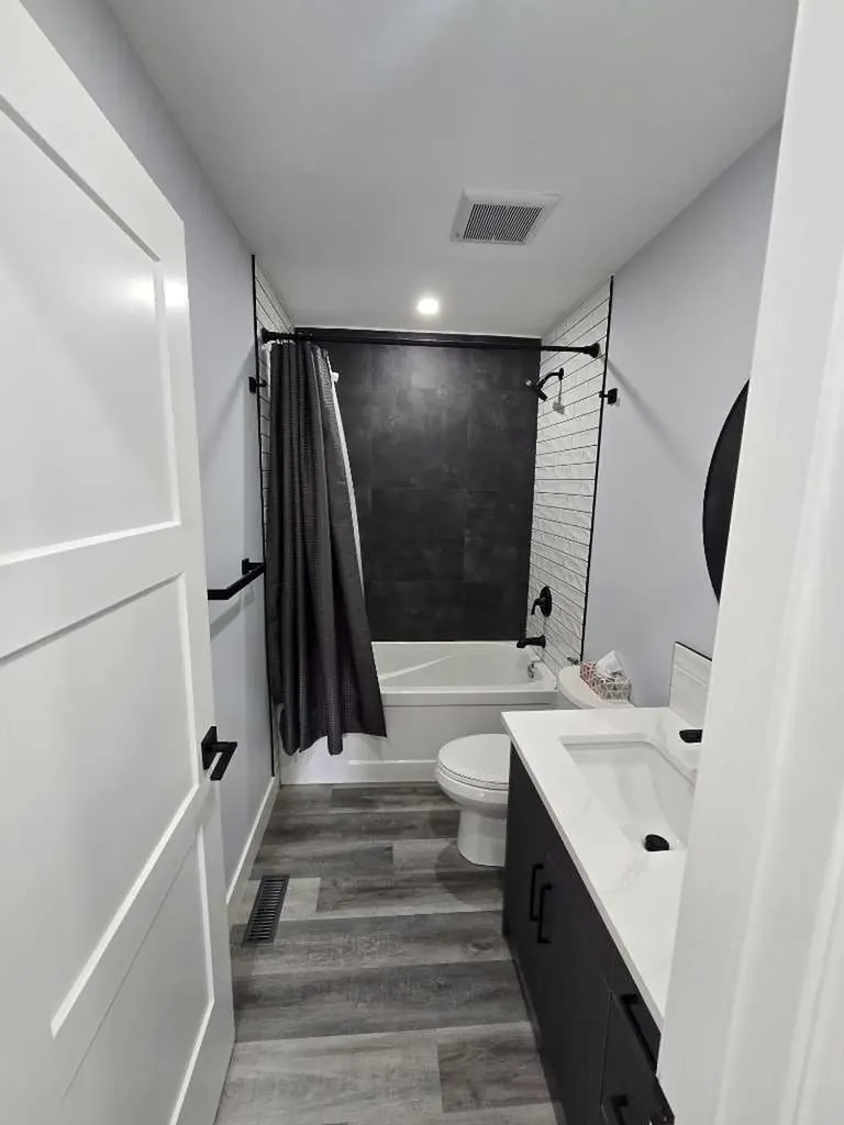 327 Rundleview Drive NE Calgary AB T1Y 1H9