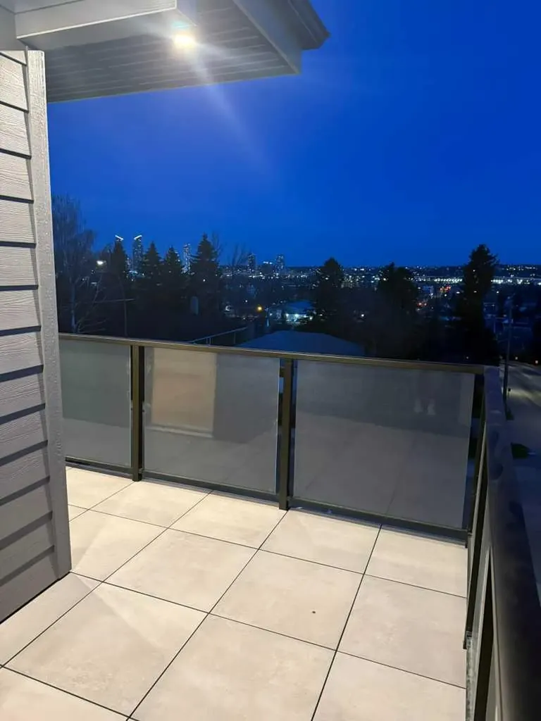 1924 10 Avenue NW Calgary AB T2N1G3