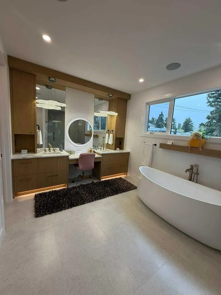 1924 10 Avenue NW Calgary AB T2N1G3