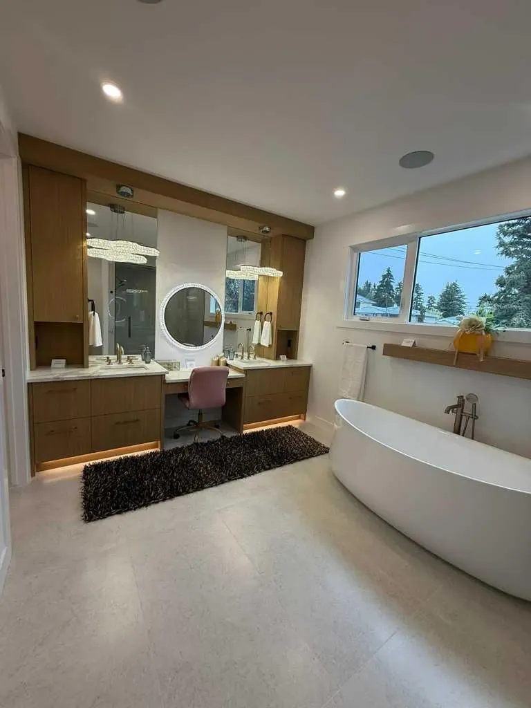 1924 10 Avenue NW Calgary AB T2N1G3