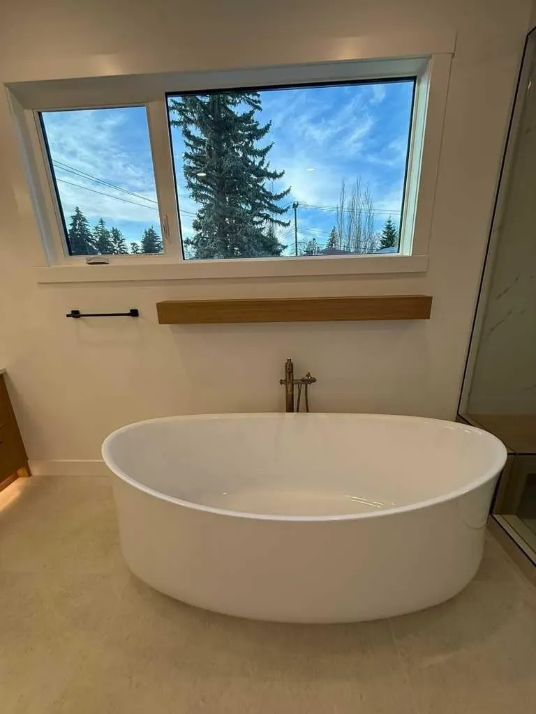 1924 10 Avenue NW Calgary AB T2N1G3