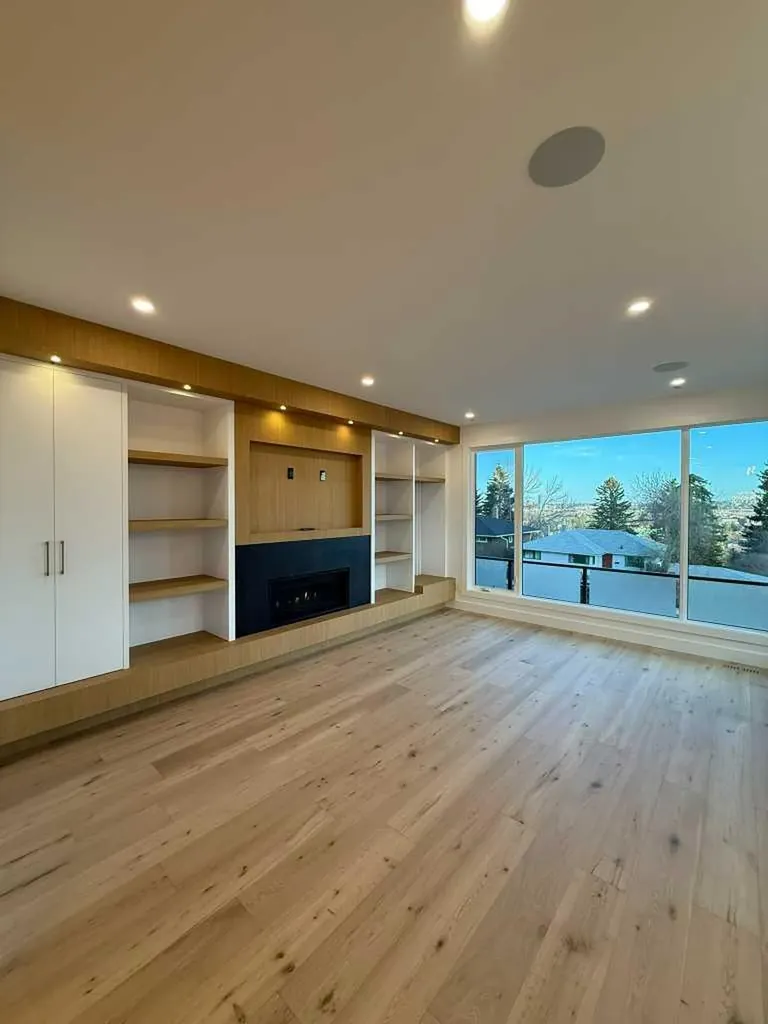 1924 10 Avenue NW Calgary AB T2N1G3