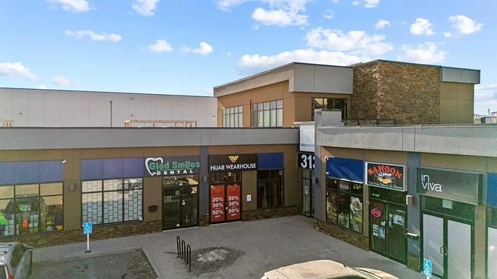 3131 27 Street NE Calgary AB T1Y 0B3
