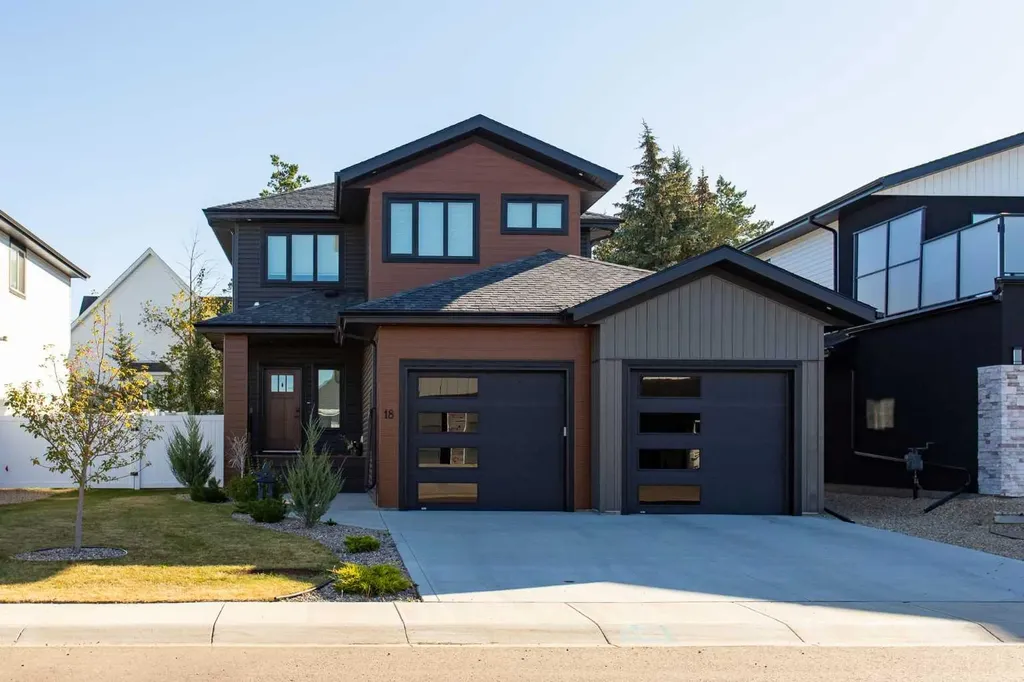 18 Cameron Court Lacombe AB T4L 0K3