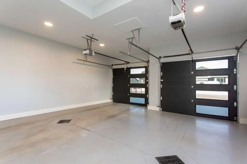 18 Cameron Court Lacombe AB T4L 0K3