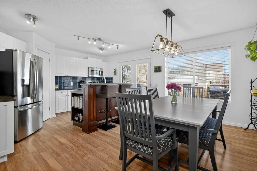 54 Tuscany Valley Rise NW Calgary AB T3L 2J1