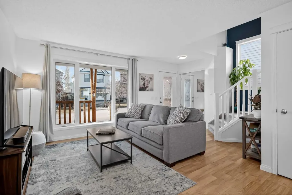54 Tuscany Valley Rise NW Calgary AB T3L 2J1