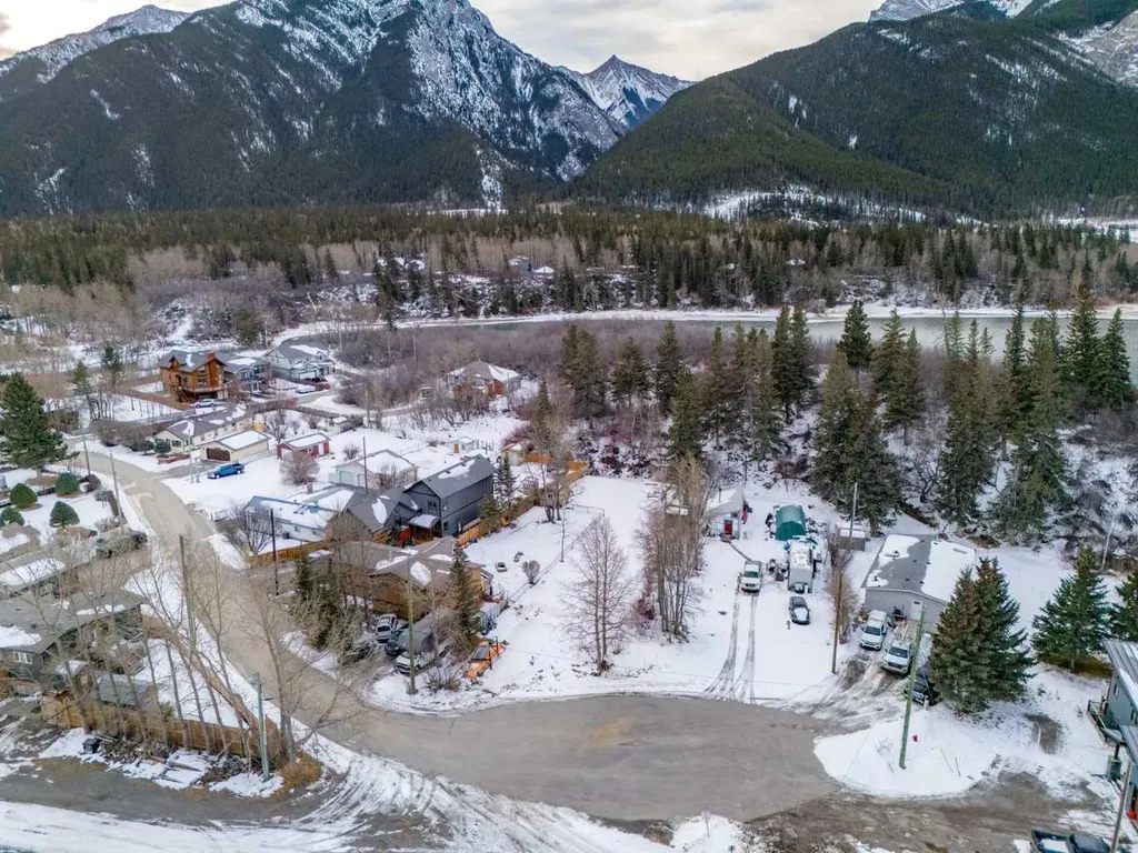 11 Loder Mountain Drive Exshaw AB T0L 2C0