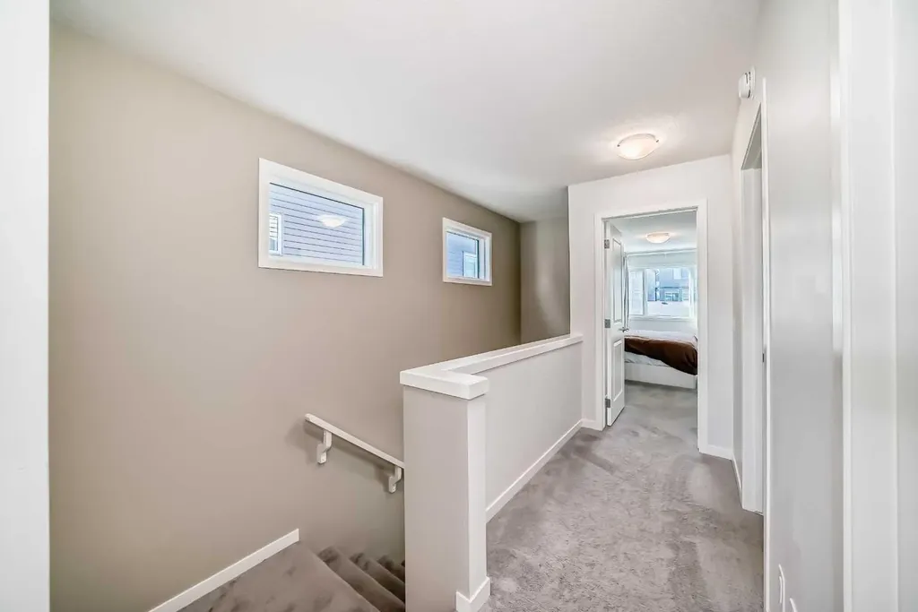 455 Tekarra Drive NW Calgary AB T3R 2G3