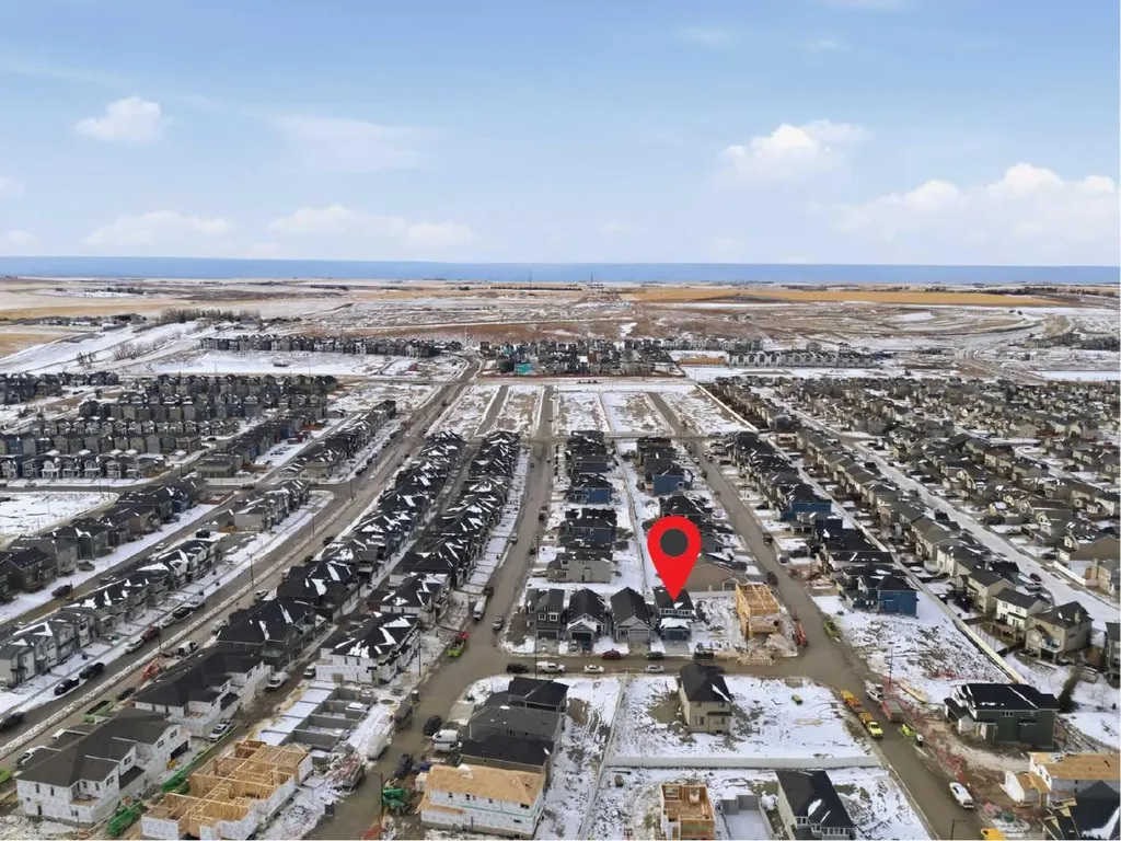 9 Bayview Mews SW Airdrie AB T4B 5P1