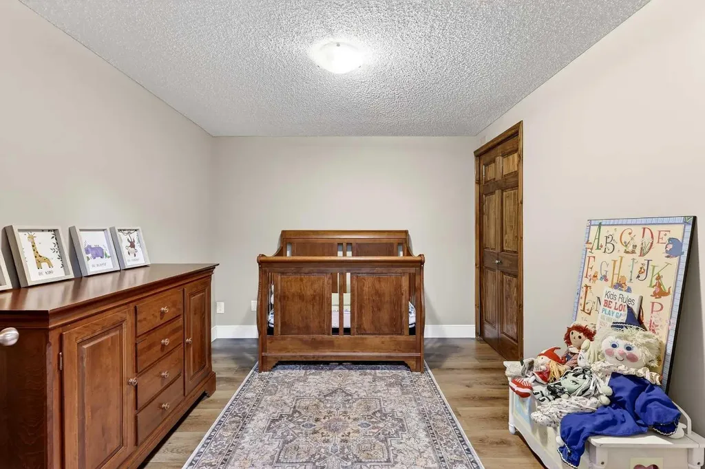 80042 210 Avenue W Rural Foothills County AB T1S 2X9