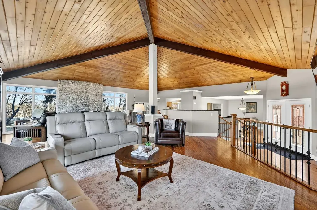 80042 210 Avenue W Rural Foothills County AB T1S 2X9