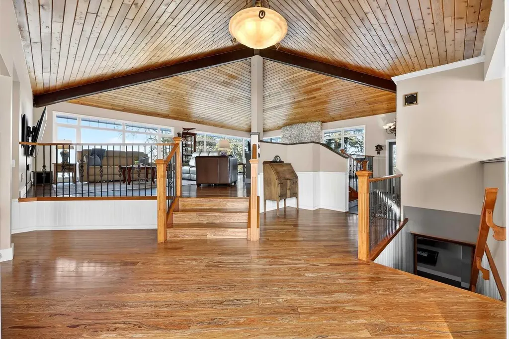 80042 210 Avenue W Rural Foothills County AB T1S 2X9