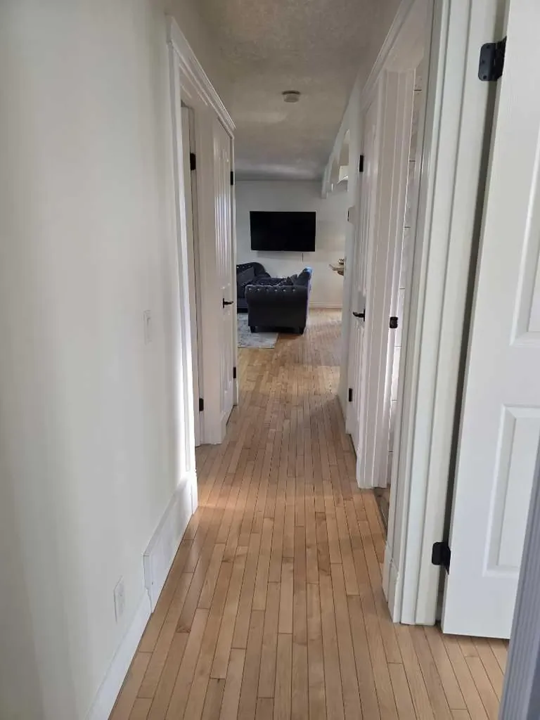 3503 48 Street NE Calgary AB T1Y 1S3