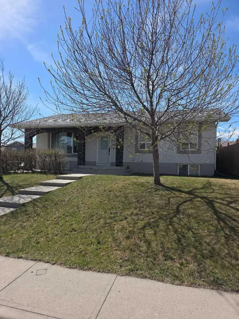 3503 48 Street NE Calgary AB T1Y 1S3