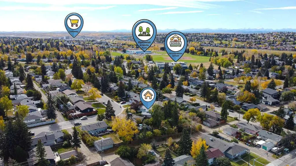 15 Glenview Drive SW Calgary AB T3E 4H4