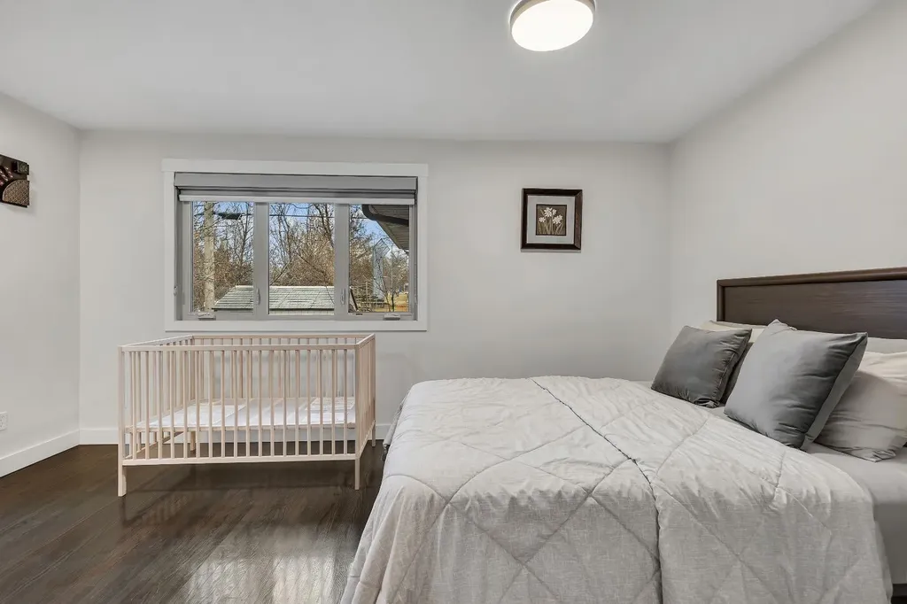 3 Cardiff Drive NW Calgary AB T2K1R4