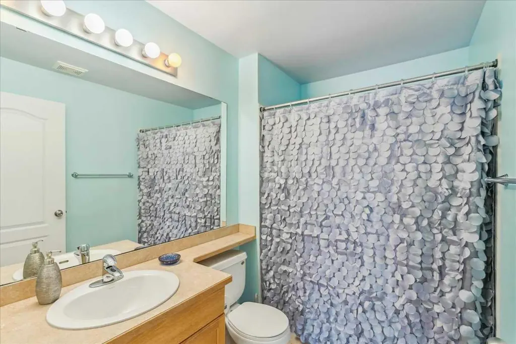 5340 199 Street Edmonton AB T6M 0A5