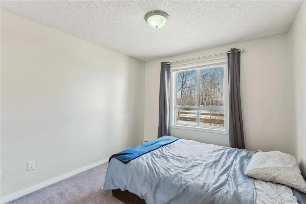 5340 199 Street Edmonton AB T6M 0A5