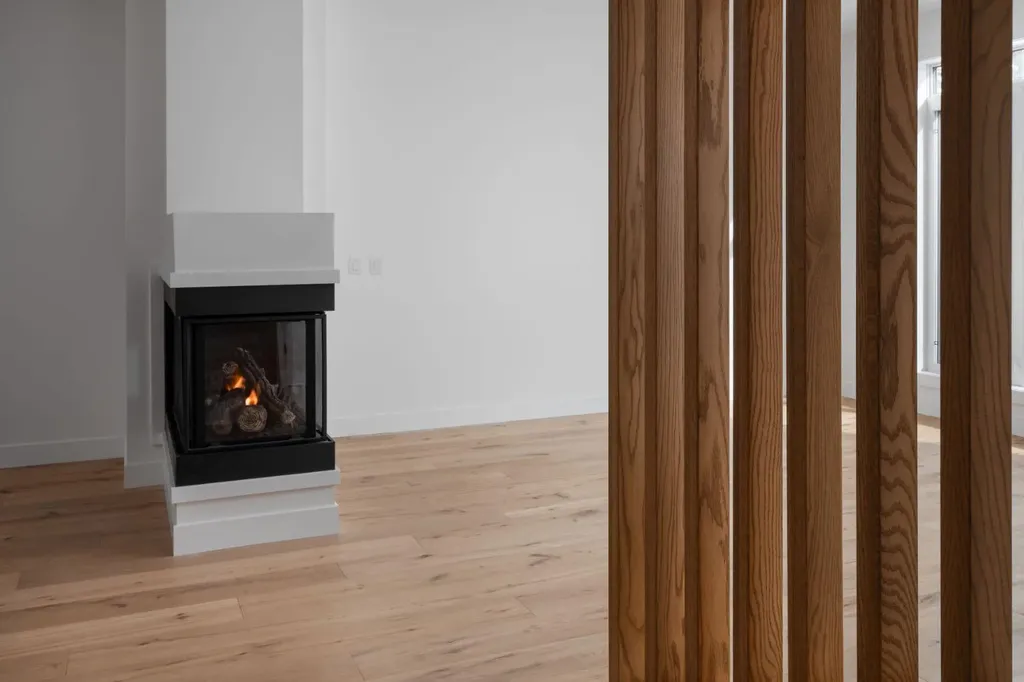 2229 36 Street SW Calgary AB T3E 2Z3