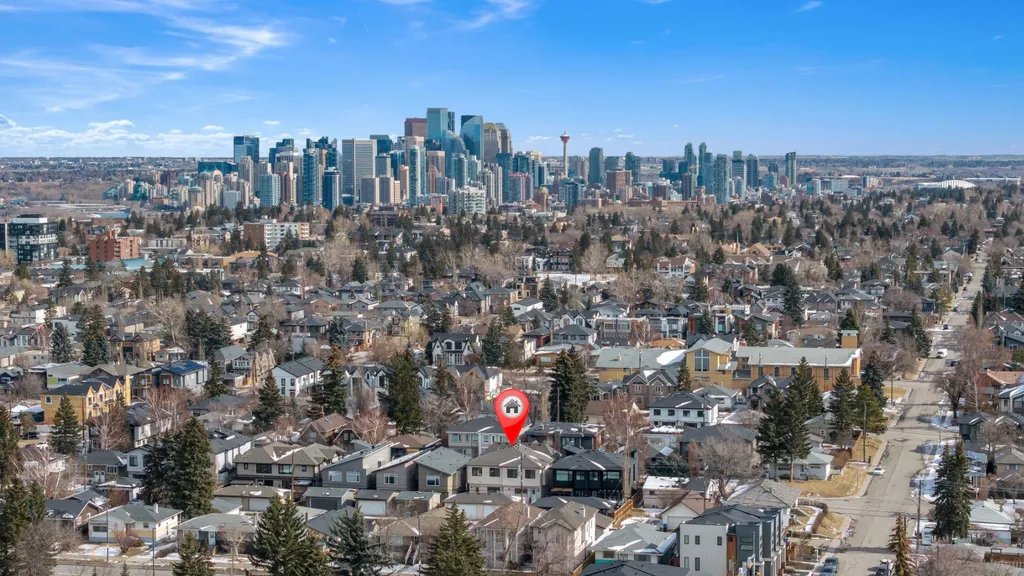 2229 36 Street SW Calgary AB T3E 2Z3