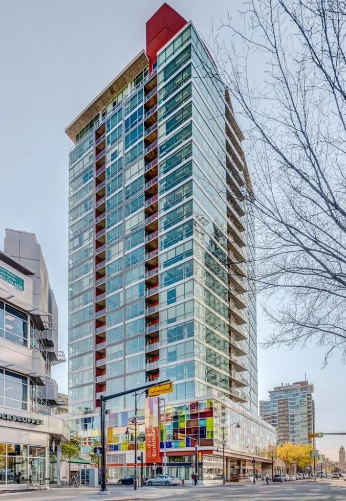 135 13 Avenue SW Calgary AB T2R 0V5