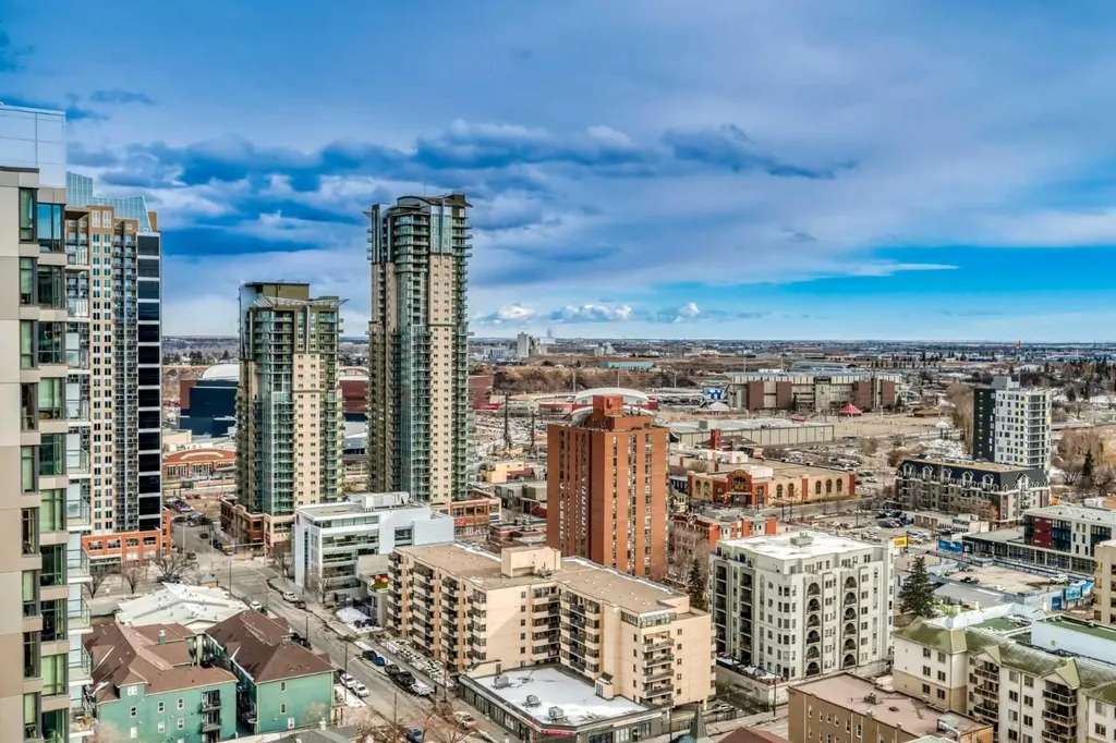 135 13 Avenue SW Calgary AB T2R 0V5