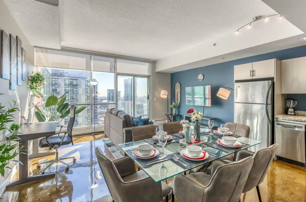 135 13 Avenue SW Calgary AB T2R 0V5