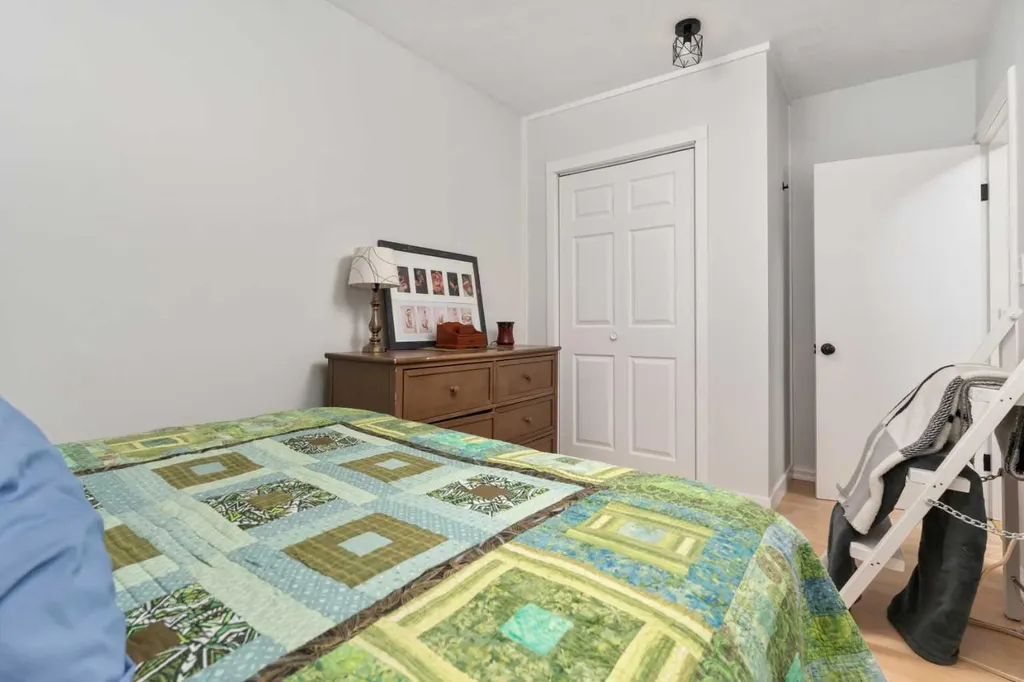 5025 54 Street Daysland AB T0B 1A0