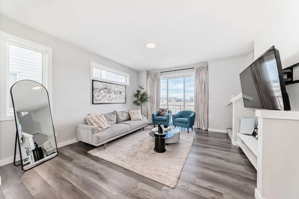 413 Skyview Ranch Circle NE Calgary AB T3N 1Y8