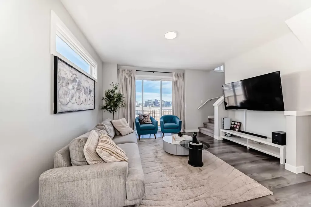 413 Skyview Ranch Circle NE Calgary AB T3N 1Y8