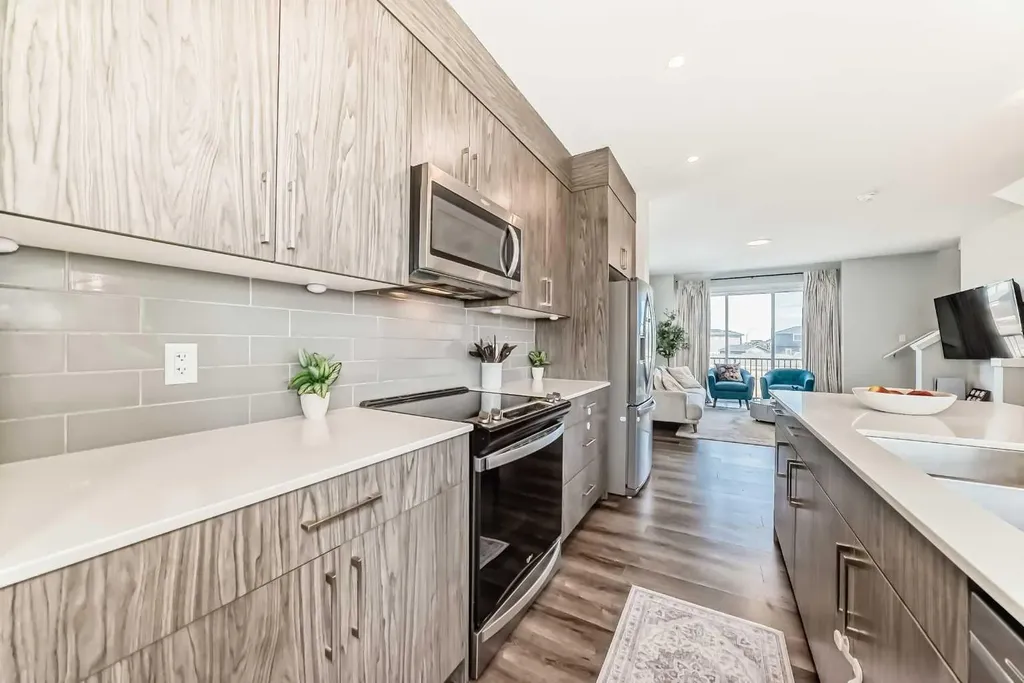 413 Skyview Ranch Circle NE Calgary AB T3N 1Y8