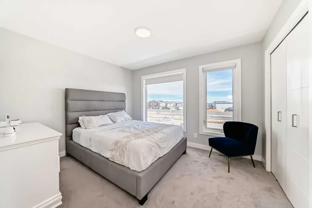 413 Skyview Ranch Circle NE Calgary AB T3N 1Y8