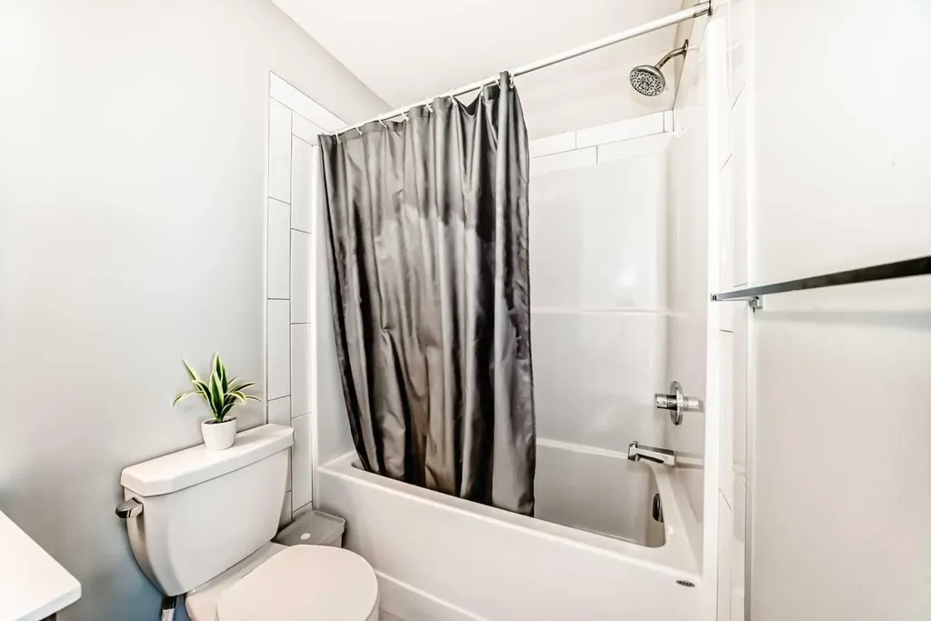 413 Skyview Ranch Circle NE Calgary AB T3N 1Y8