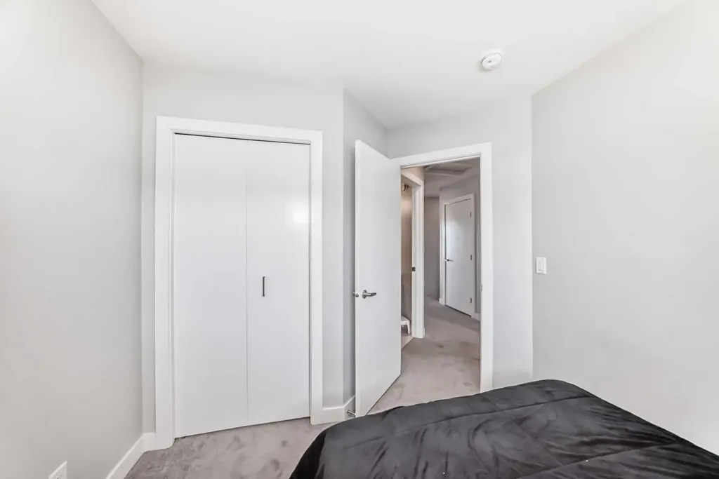 413 Skyview Ranch Circle NE Calgary AB T3N 1Y8