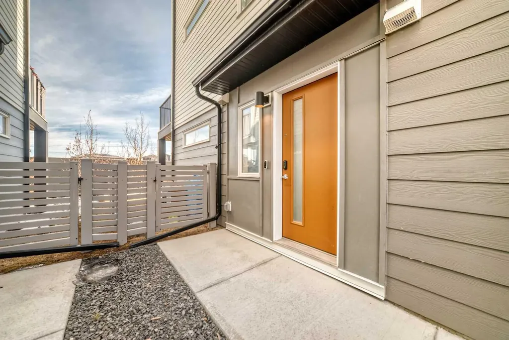 413 Skyview Ranch Circle NE Calgary AB T3N 1Y8