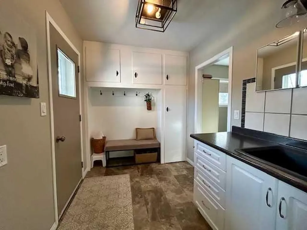 502 Plover Close Pelican Point AB T0B 0H0