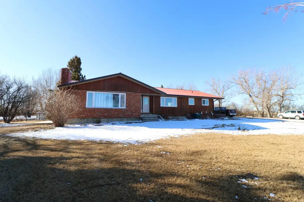 Bow Island AB, 115054 Rr 103