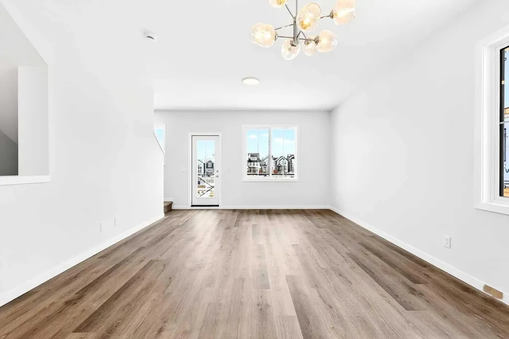 40 Creekside Way SW Calgary AB T2X 6E2